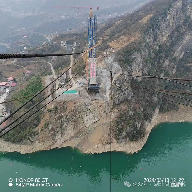 服務本地項目，助力長陽基建—天池口大橋纜索吊安全監(jiān)控系統